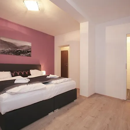 And Cityhotel Edelweiss - Self Check In Guest house 3*