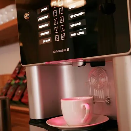 And Cityhotel Edelweiss - Self Check In