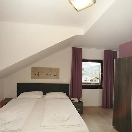 And Cityhotel Edelweiss - Self Check In Guest house