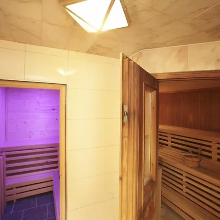 And Cityhotel Edelweiss - Self Check In 3*