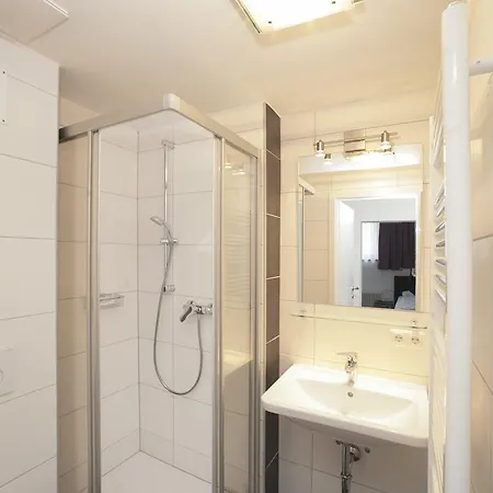And Cityhotel Edelweiss - Self Check In Guest house Zell am See