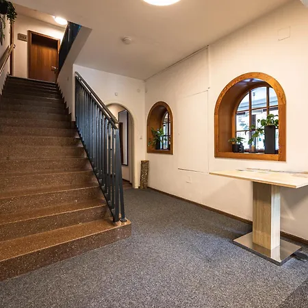 Pensionat And Cityhotel Edelweiss - Self Check In 3*