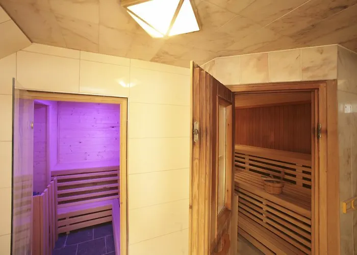 And Cityhotel Edelweiss - Self Check In 3*