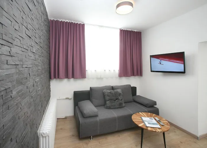 And Cityhotel Edelweiss - Self Check In Guest house 3*