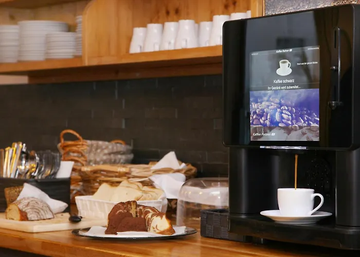 Гостьовий будинок And Cityhotel Edelweiss - Self Check In Целль-ам-Зеє