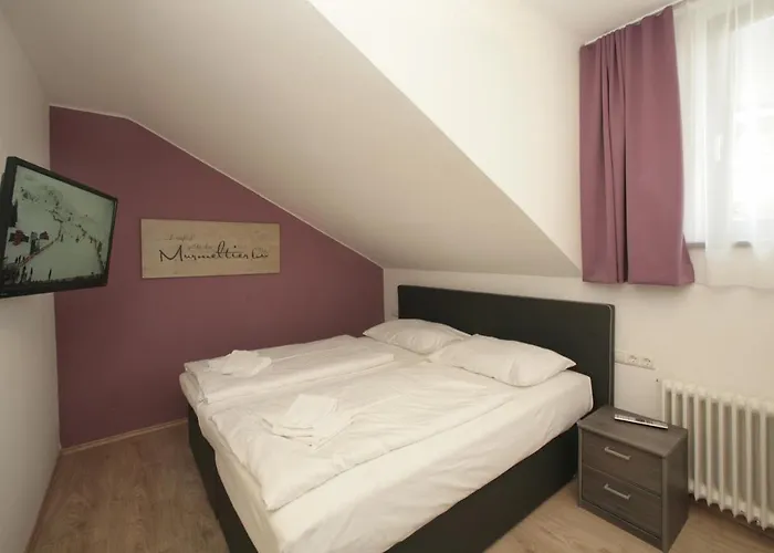 And Cityhotel Edelweiss - Self Check In 3*