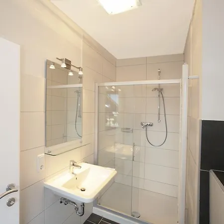 And Cityhotel Edelweiss - Self Check In 3* 滨湖采尔