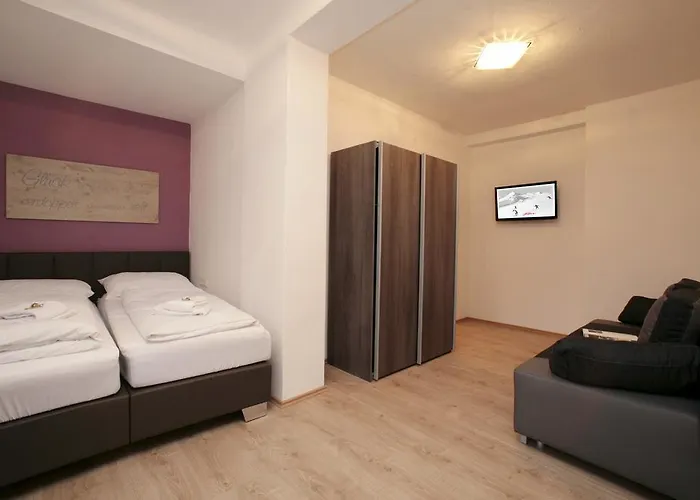 And Cityhotel Edelweiss - Self Check In Zell am See